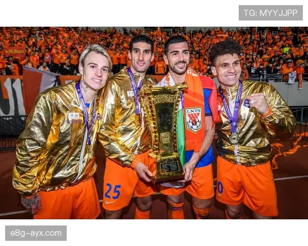 赫尔城新老板阿库恩正式上任，俱乐部重建迈入新阶段