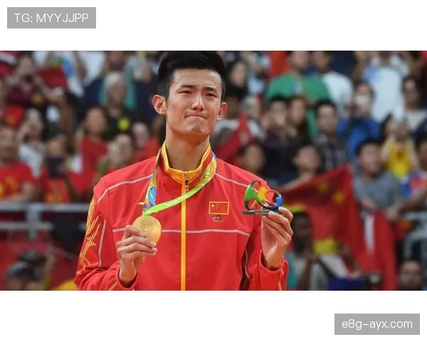 谌龙退役后住的别墅，保洁阿姨都说地板比他拿奥运金牌那年还亮